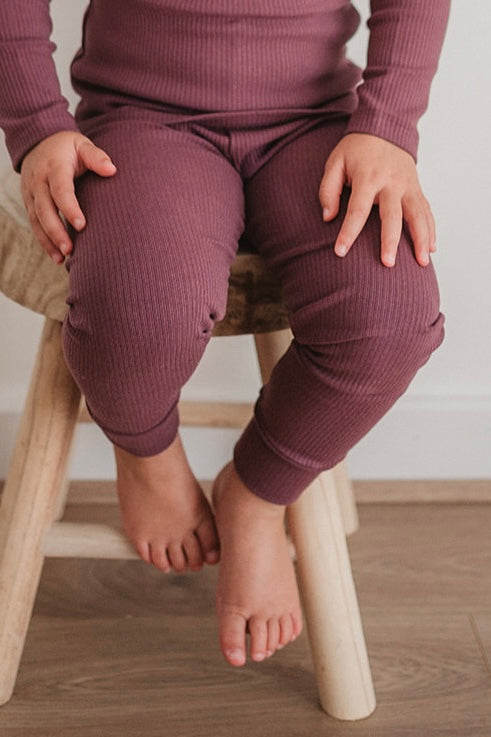 PLUM RIBBED LEGGINGS